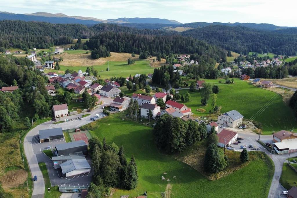 Chic & Champetre Au Coeur Du Haut-Jura Lamoura Exteriör bild