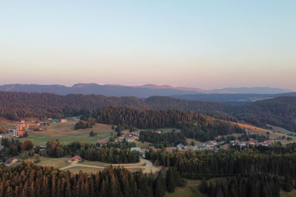 Chic & Champetre Au Coeur Du Haut-Jura Lamoura Exteriör bild